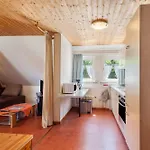 Lindenhof Apartamento *